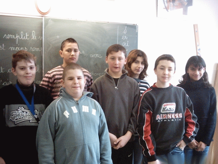 Je suis un g. J’a.. Société - Education, Ecoles -